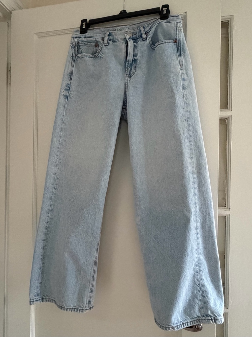 American Eagle Outfitters Light Blue Wide-Leg Jeans